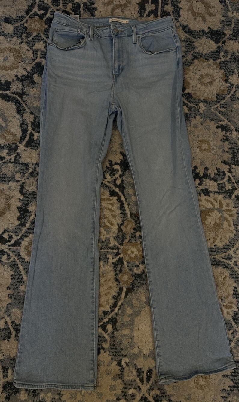 Levi's 725 High Rise Bootcut Jeans Women’s Size 32 Blue Light-wash Denim Stretch